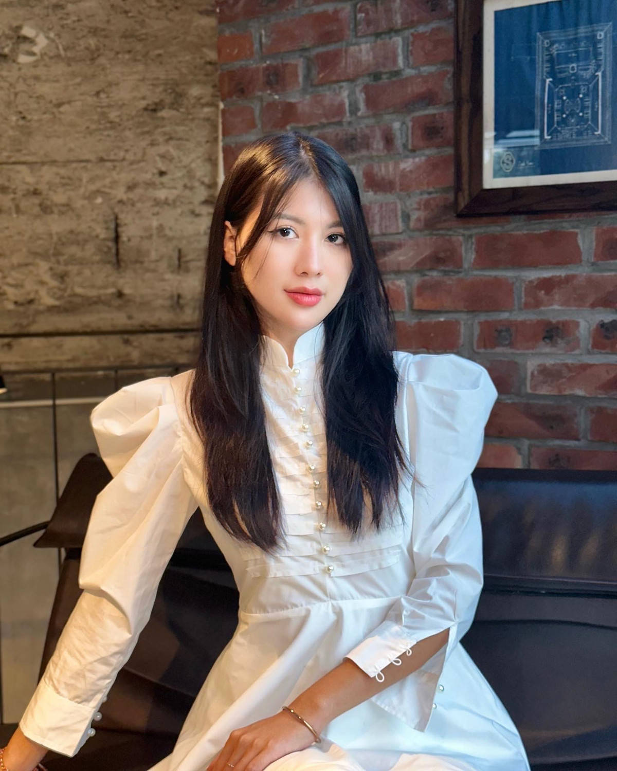 Ngoài ra, thời gian gần đây, Thúy Nga được biết đến với công việc của một nhà sáng tạo nội dung.