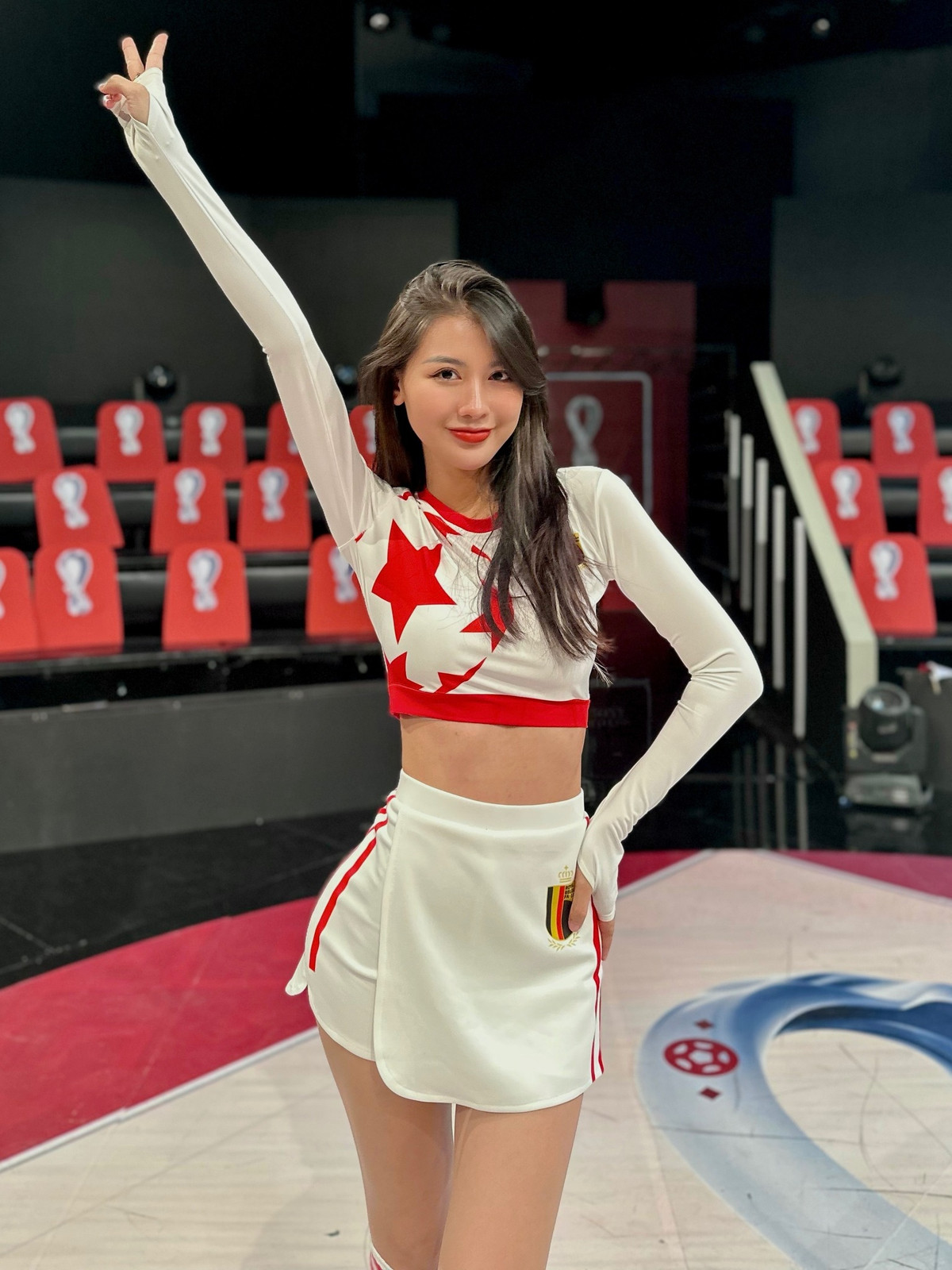 Với những ai thường xuyên theo dõi MXH TikTok chắc hẳn sẽ nhận ra cô nàng Phan Thị Thúy Nga (biệt danh Nga Kin) gây ấn tượng với sắc vóc chuẩn chỉnh.