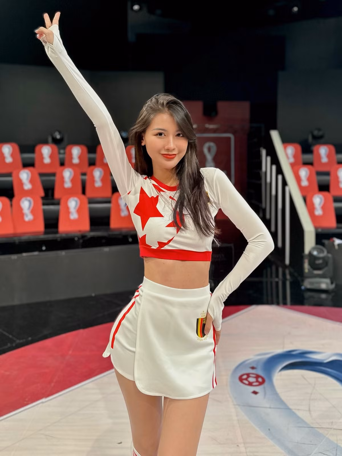 Với những ai thường xuyên theo dõi MXH TikTok chắc hẳn sẽ nhận ra cô nàng Phan Thị Thúy Nga (biệt danh Nga Kin) gây ấn tượng với sắc vóc chuẩn chỉnh.