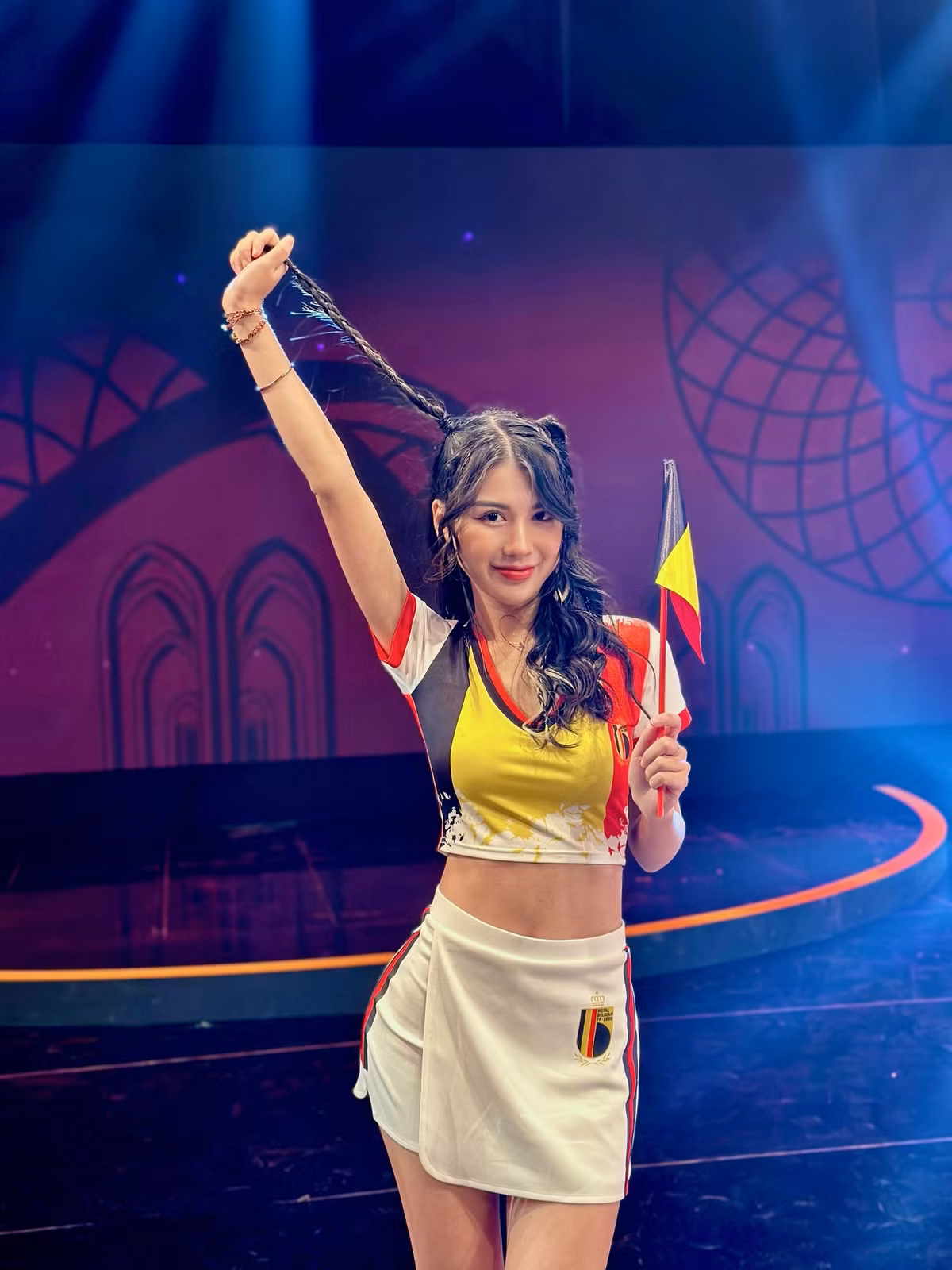 Được biết Thúy Nga sinh năm 2000, là sinh viên của trường Đại học Kinh doanh và Công nghệ.