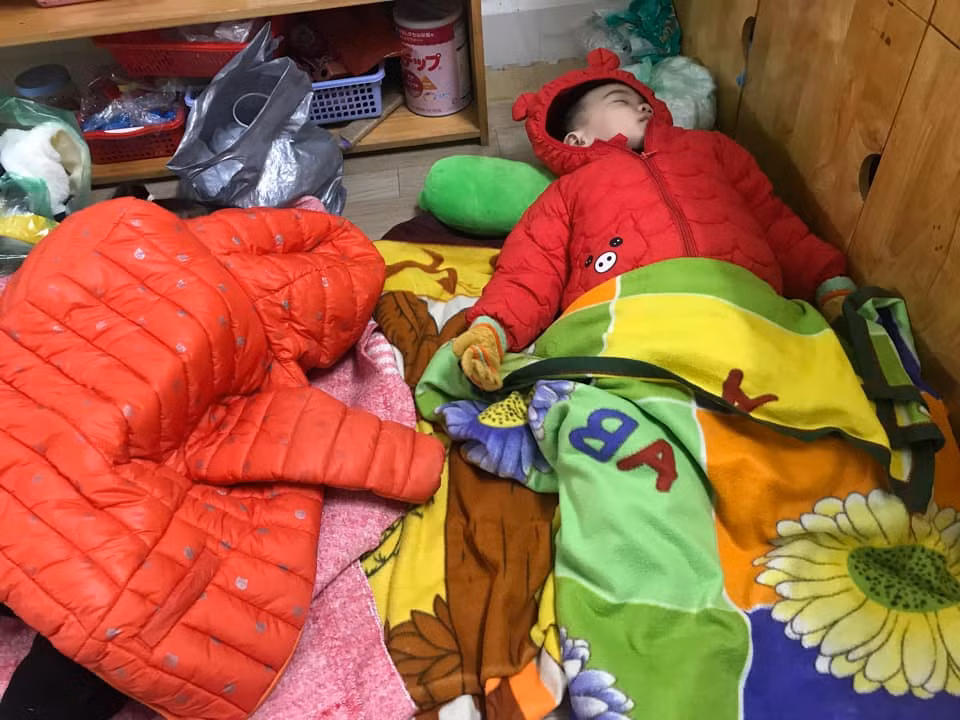 Di hoc som ngay ret muot va loat khoanh khac cuc hai