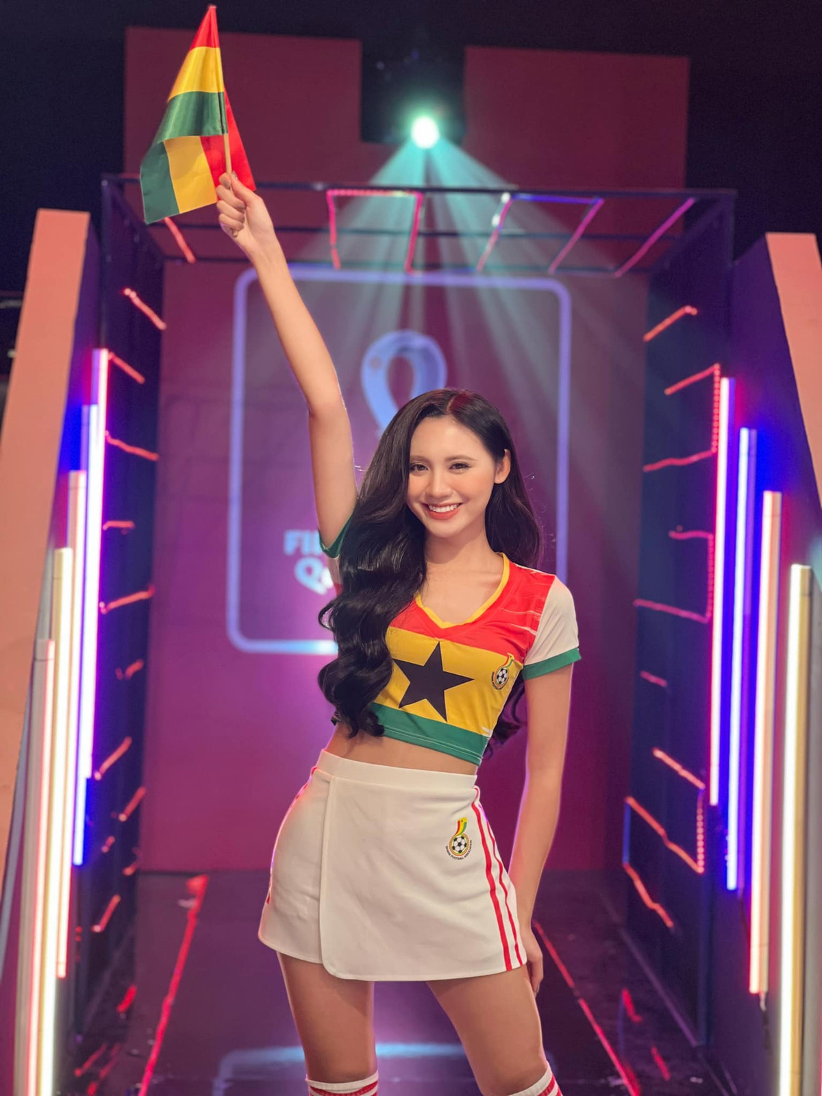 Nguyễn Tường Vy là hot girl hiện đang gây chú ý khi tham gia Nóng cùng World Cup 2022.