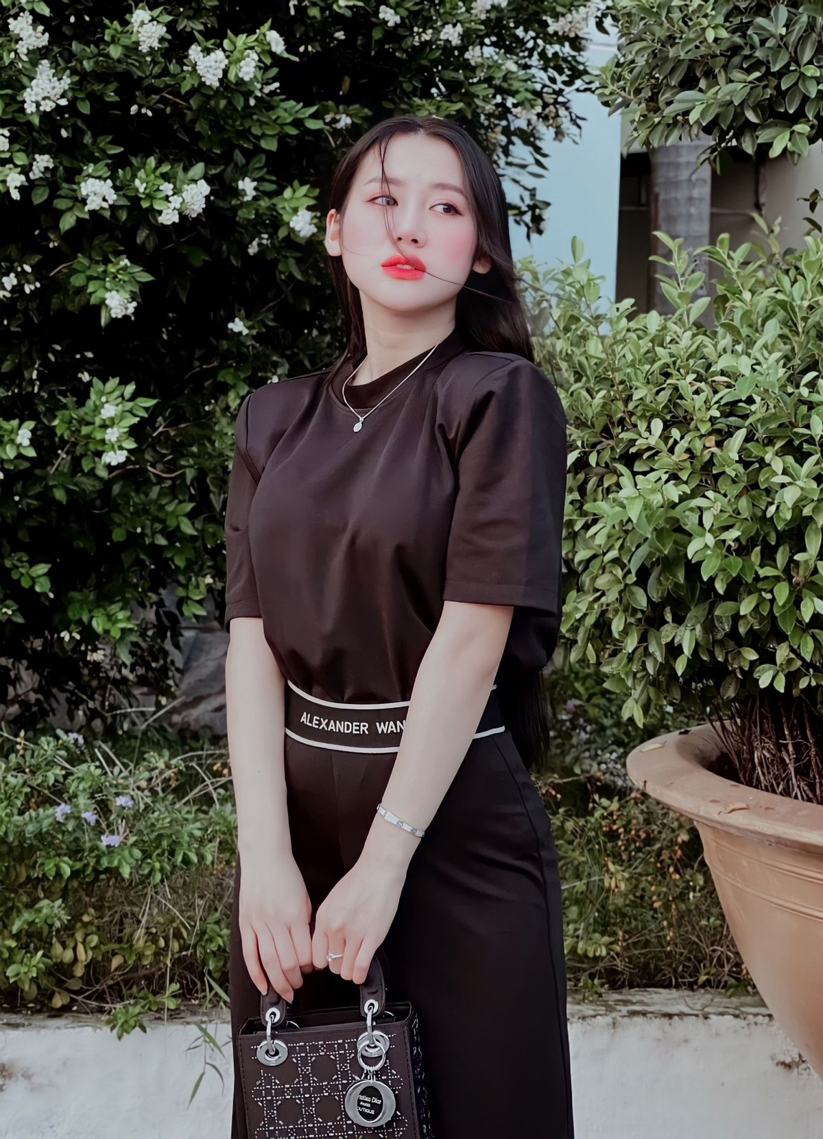 Sở hữu hình thể đẹp, chuẩn mẫu nên Anh Phương tự tin theo đuổi các style thời trang khác nhau.