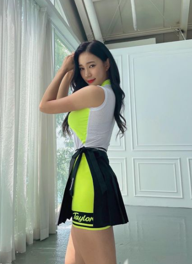 Có thời điểm cô nàng nỗ lực tập luyện để cải thiện thành tích chơi golf, nhằm hạn chế những lời chê bai về thực lực. Tuy nhiên lại không đạt được kết quả như mong đợi.