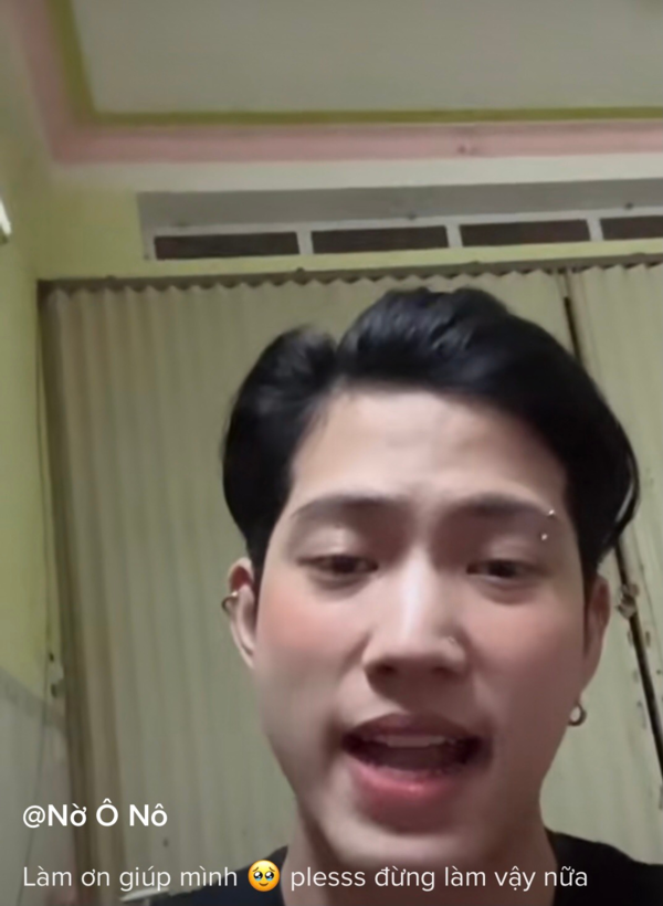 Trong chuyến du lịch ở xứ Chùa Vàng mới đây, TikToker Nờ Ô Nô đã có những màn review ẩm thực tại đây, thu hút sự chú ý của nhiều người.