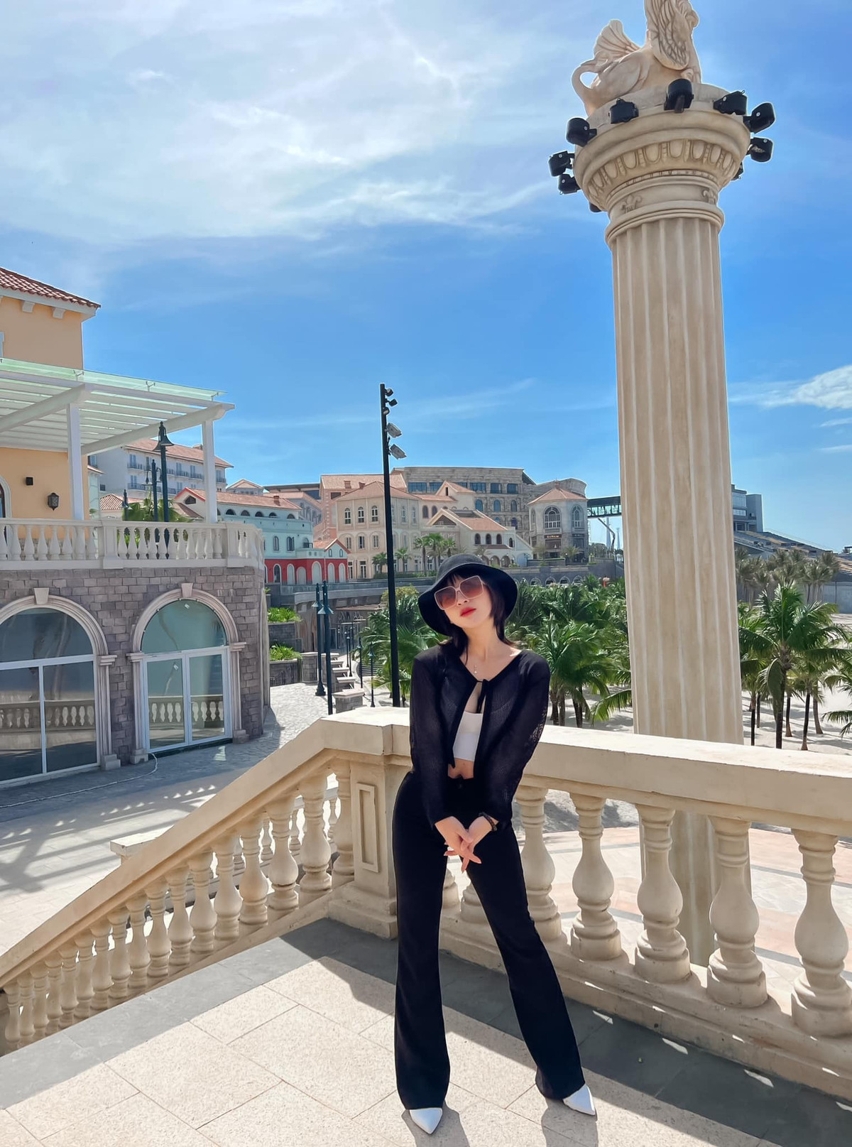 Tuy nhiên, Bông Trần khẳng định, cô không hề hối hận về quyết định "trùng tu nhan sắc".