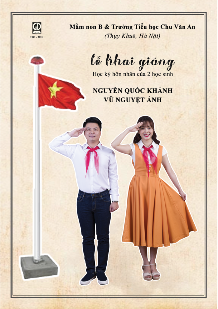 Đám cưới đặc biệt này thay vì đãi tiệc ở nhà hàng như bình thường thì chị Nguyệt Ánh và chồng đã tổ chức một hôn lễ cực kỳ thú vị, với chủ đề "Reply 1996" chuẩn sân trường.