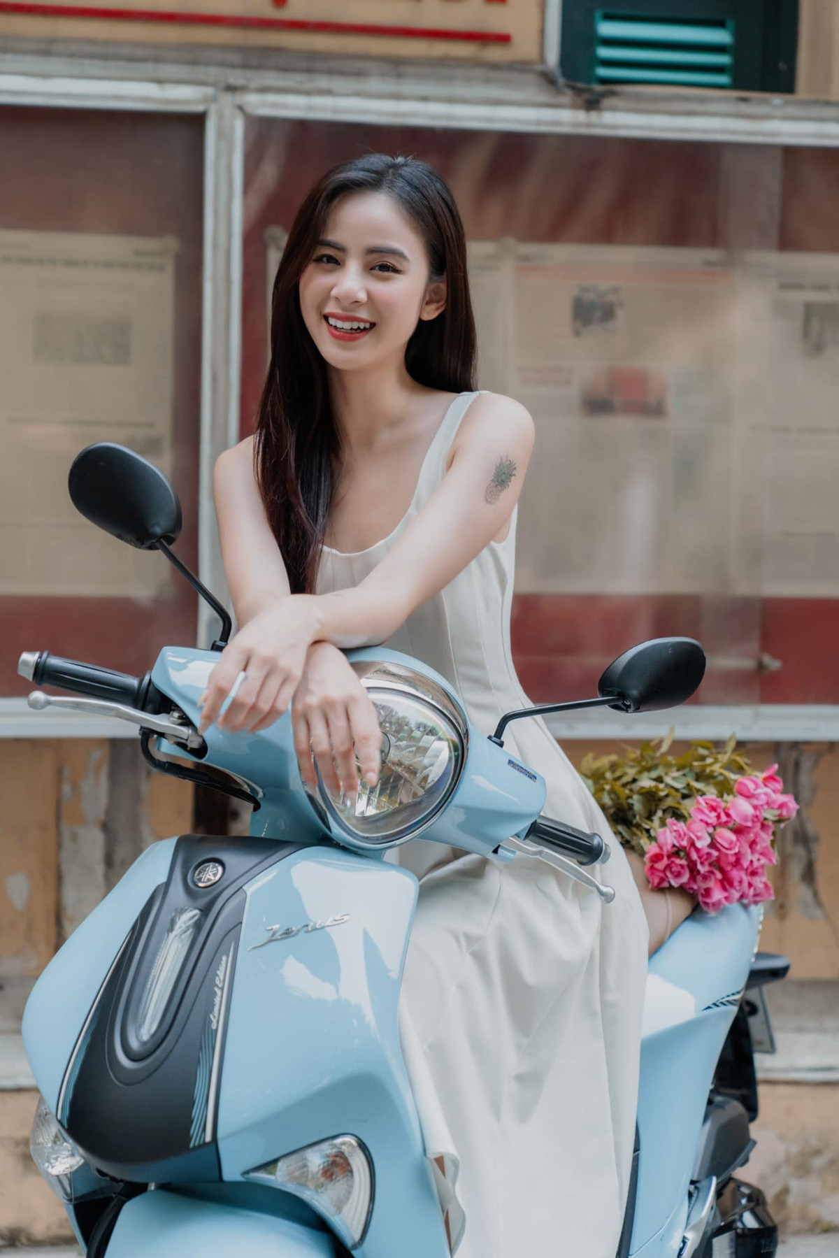 Vẻ đẹp ngọt ngào đời thực của cô được giám khảo Nam Trung nhận xét là ấn tượng hơn cả trên hình.