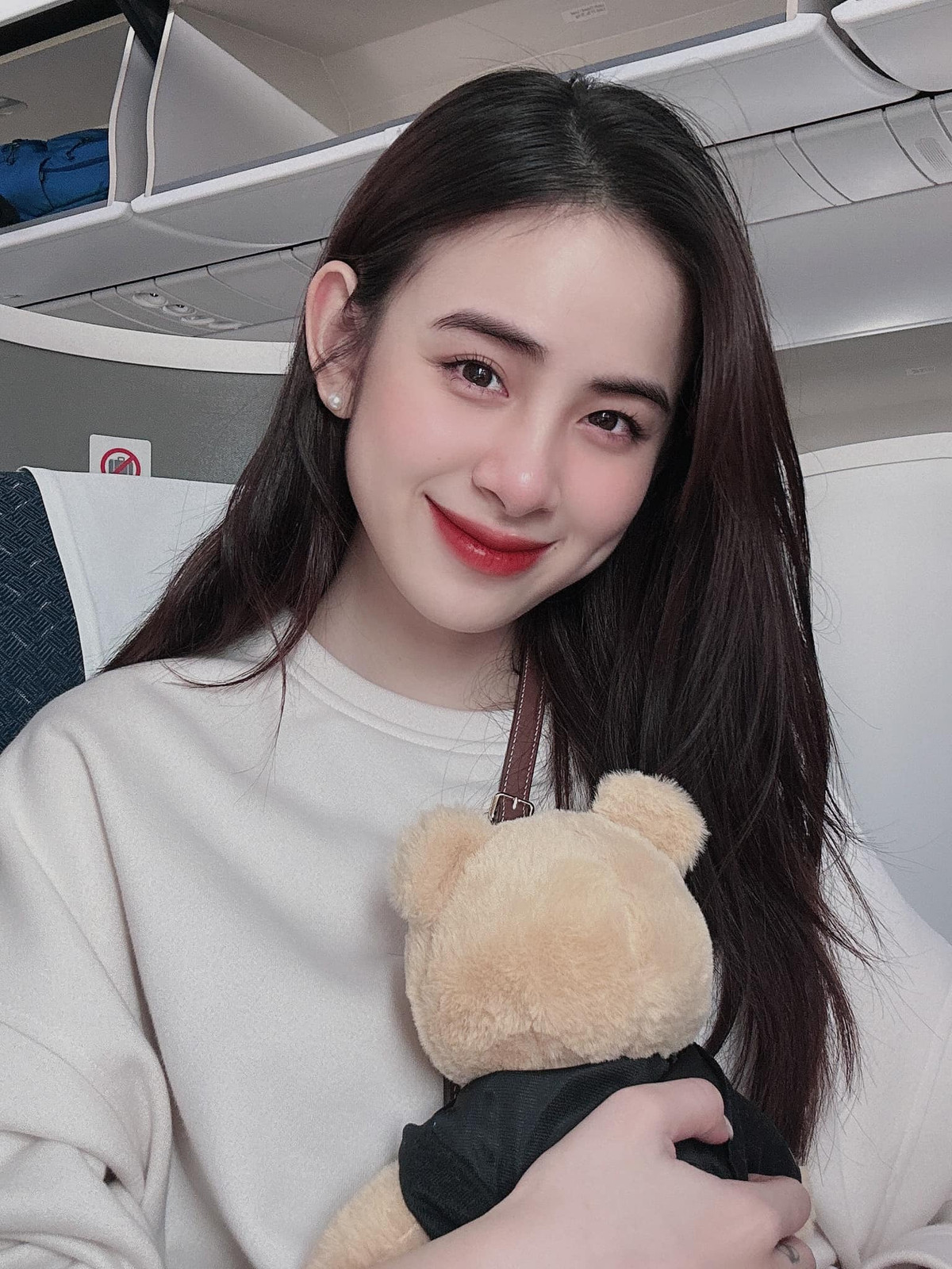 Là một mẫu ảnh thời trang, Liên Hương luôn quan tâm tới việc duy trì vóc dáng.