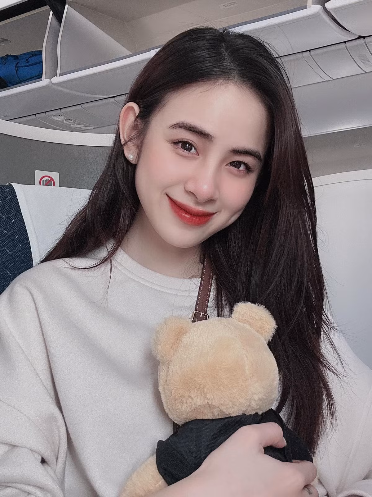 Là một mẫu ảnh thời trang, Liên Hương luôn quan tâm tới việc duy trì vóc dáng.