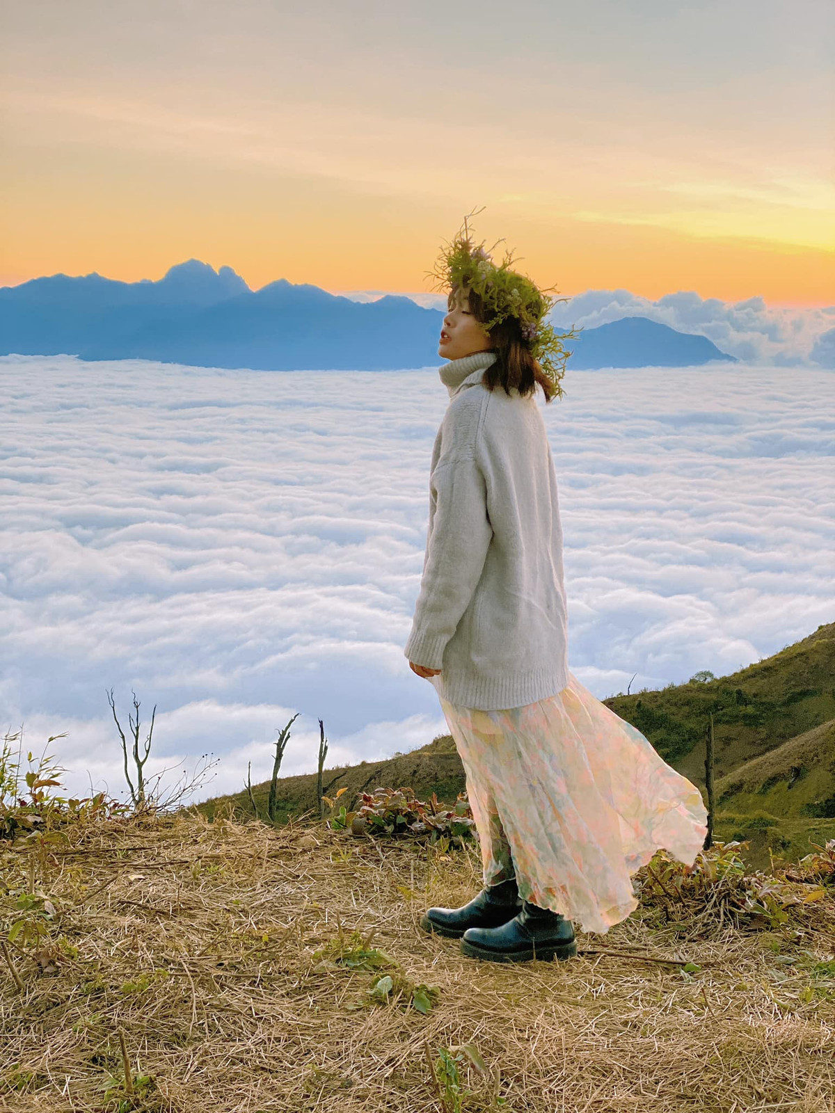 Lảo Thẩn là địa chỉ được săn đón và thường xuyên được gọi tên vào những tháng cuối năm bởi đây là thời điểm săn mây lý tưởng nhất trong các mùa. Ảnh: Hoàng Minh Thương