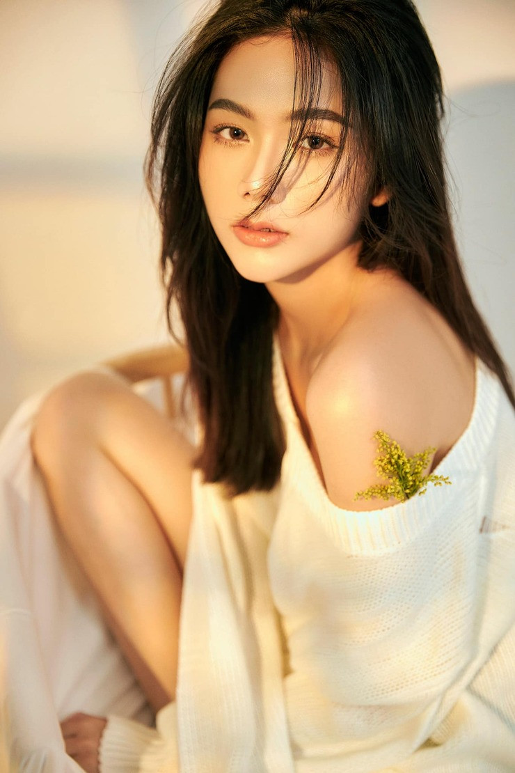 Võ Thị Thúy Hằng sinh năm 2001. Cô cũng là hot girl đến từ TP. Hồ Chí Minh.