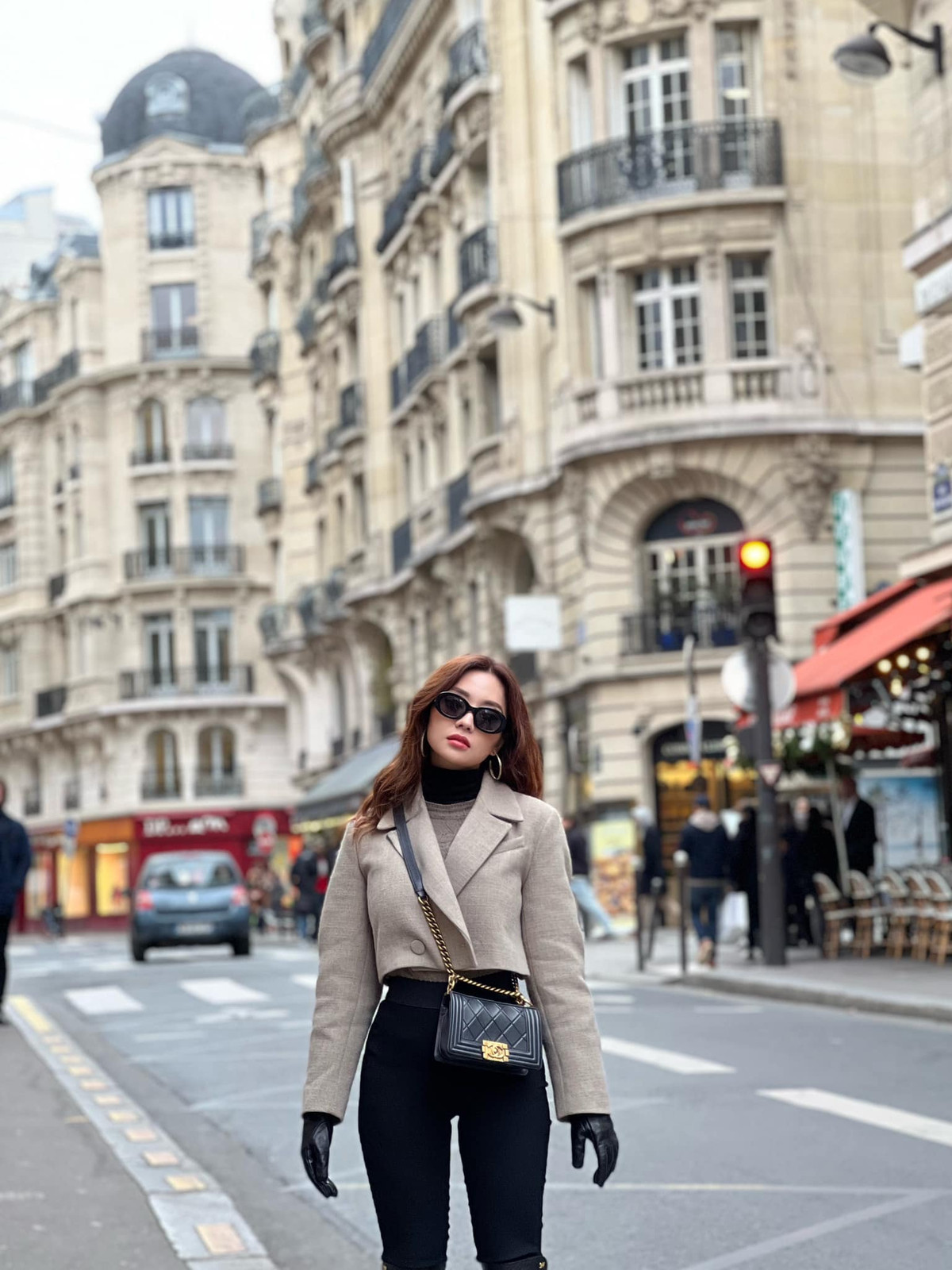 Từng là tiếp viên hàng không, Ngọc Lan rất áp lực vì vấn đề giữ gìn vóc dáng. Cô luôn đặt tiêu chí làm đẹp lên hàng đầu.