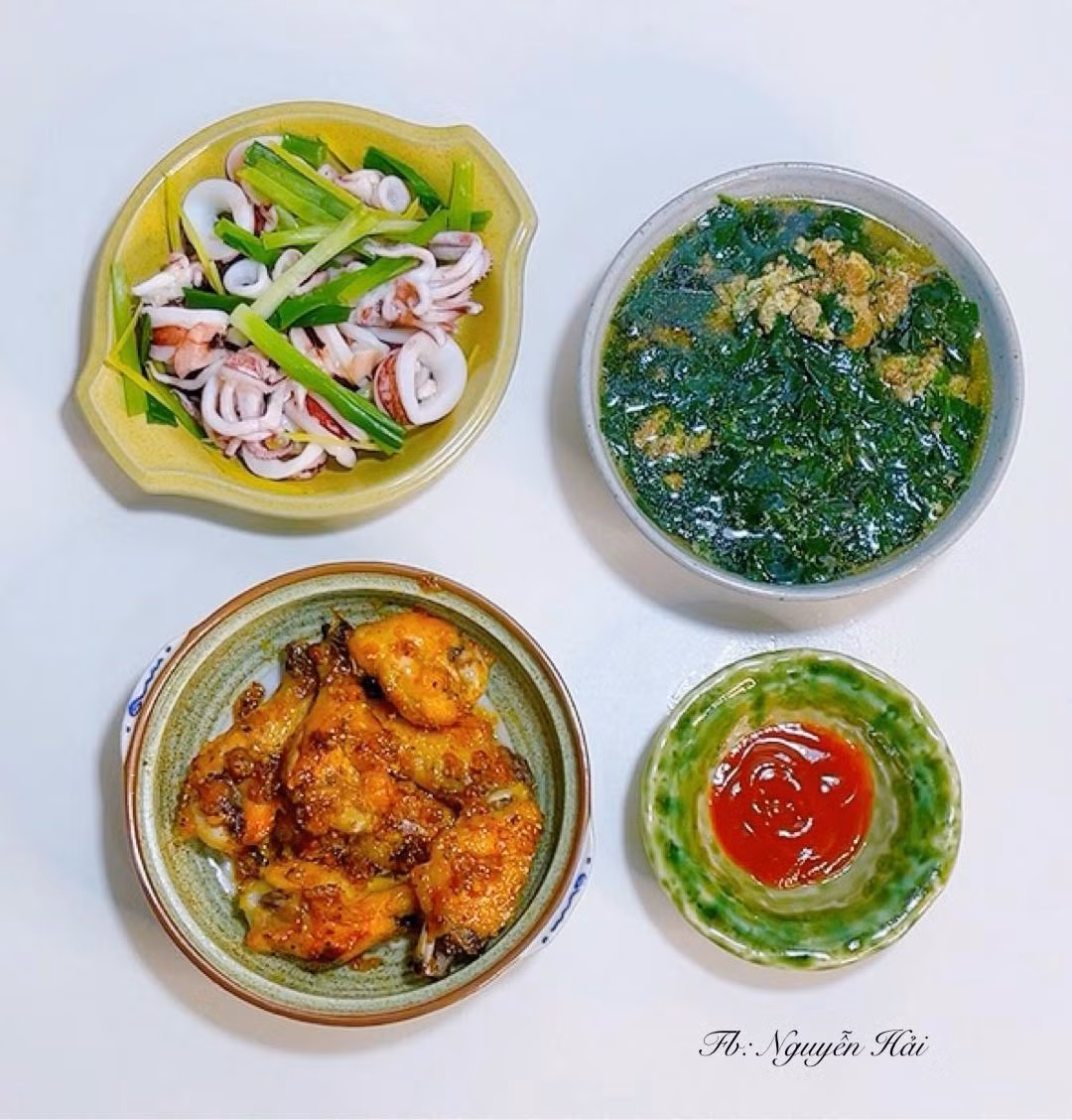  Mâm cơm gia đình không chỉ cung cấp dinh dưỡng, bổ sung năng lượng cần thiết cho các thành viên trong nhà mà còn là nơi gắn kết mọi người.