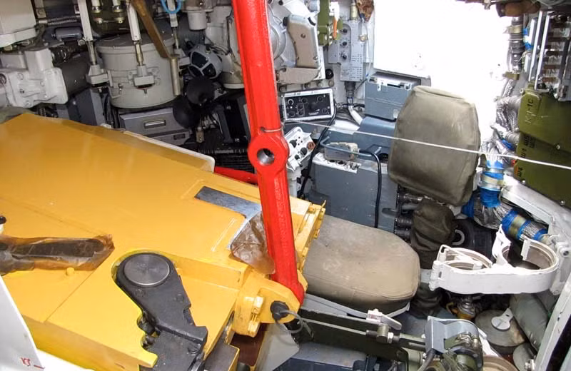 T-90 được trang bị hệ thống nạp đạn tự động kiểu băng chuyền với 22 viên đạn, tốc độ nạp mỗi viên 5-8 giây. Nguồn ảnh: Pakistan Defence