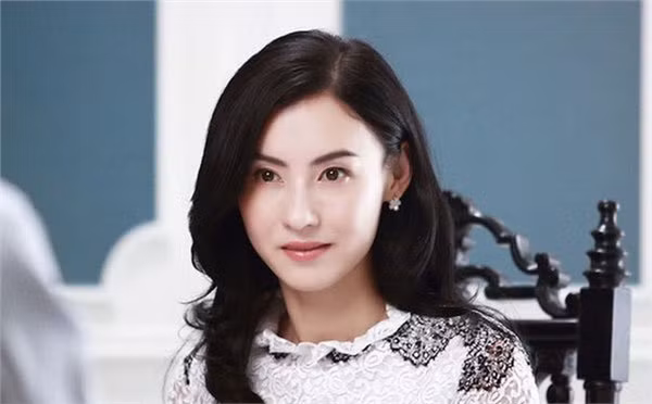 Nhung my nhan Hoa ngu tung lao dao vi clip nhay cam-Hinh-2