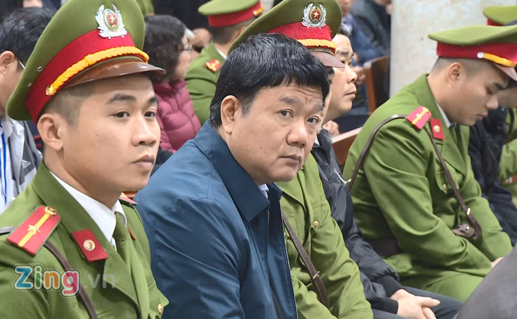 Ông Đinh La Thăng tại phiên tòa sáng nay. Nguồn ảnh: Zing.vn