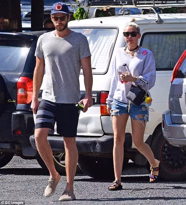 Miley Cyrus va Liam Hemsworth chuan bi ket hon-Hinh-2