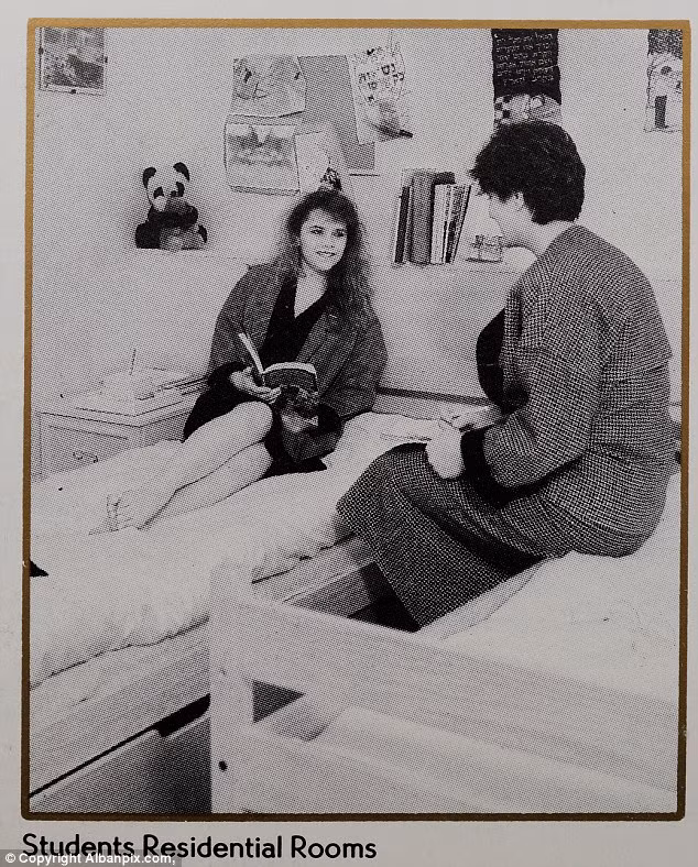 Ngam anh Victoria Beckham lan dau lam mau nam 15 tuoi-Hinh-4