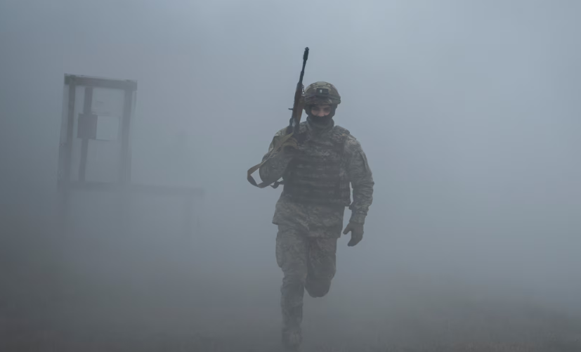 Ukraine đang tăng cường huấn luyện lực lượng để phòng thủ trước Nga cũng như sẵn sàng tham chiến.