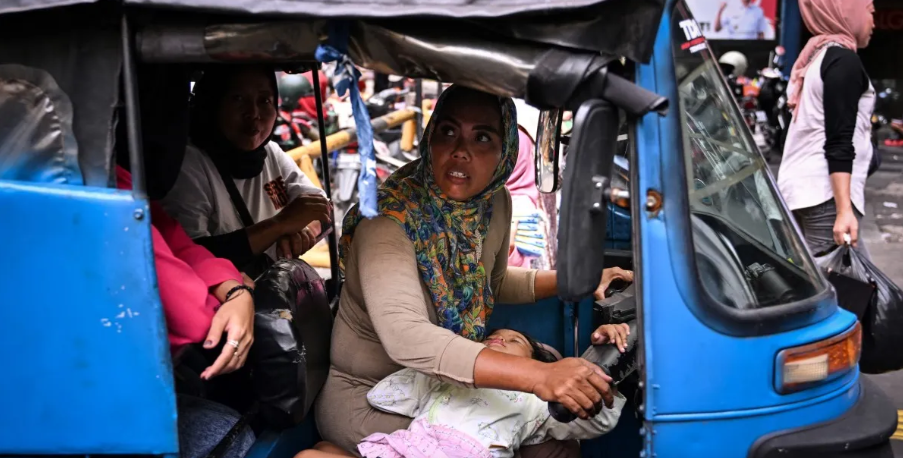 Cuoc song ba me don than lai xe 3 banh muu sinh