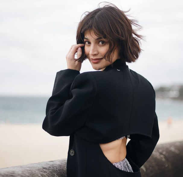 5. Anne Curtis, sinh năm 1985, là nữ diễn viên, người mẫu nổi tiếng người Úc gốc Philippines, chiếm được cảm tình của nhiều người nhờ vẻ đẹp tự nhiên và tính cách duyên dáng.