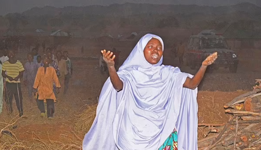 Thong tin moi vu gan 300 hoc sinh Nigeria bi bat coc-Hinh-2