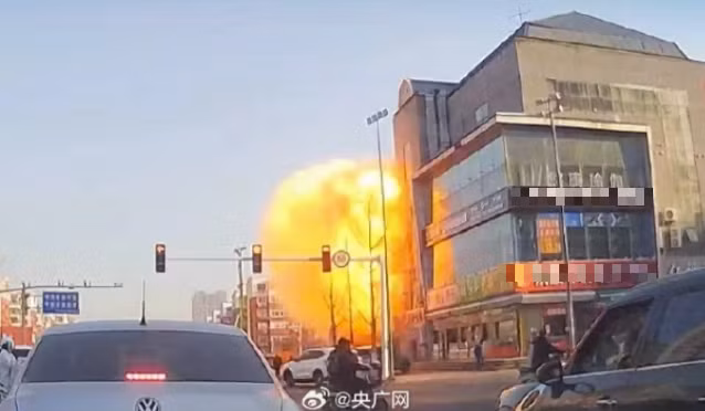 Hien truong vu no lon o Trung Quoc, nhieu nguoi thuong vong