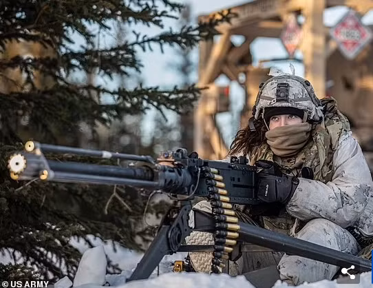 Sau các cuộc tập trận này, các binh sĩ cũng sẽ quyết định lựa chọn trang phục như thế nào phù hợp với từng môi trường chiến đấu.