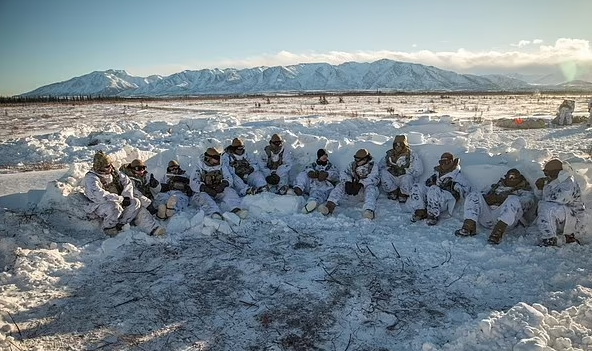 Các binh sĩ được khuyến khích sáng tạo, linh hoạt để ứng phó với điều kiện chiến đấu khắc nghiệt ở đây.
