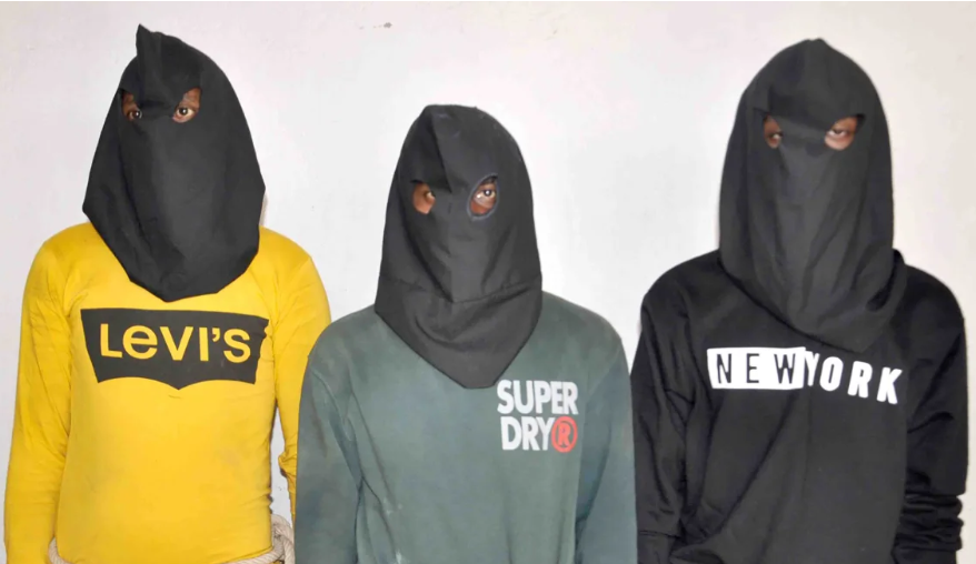 An Do bat 7 nghi pham vu cuong hiep, hanh hung du khach