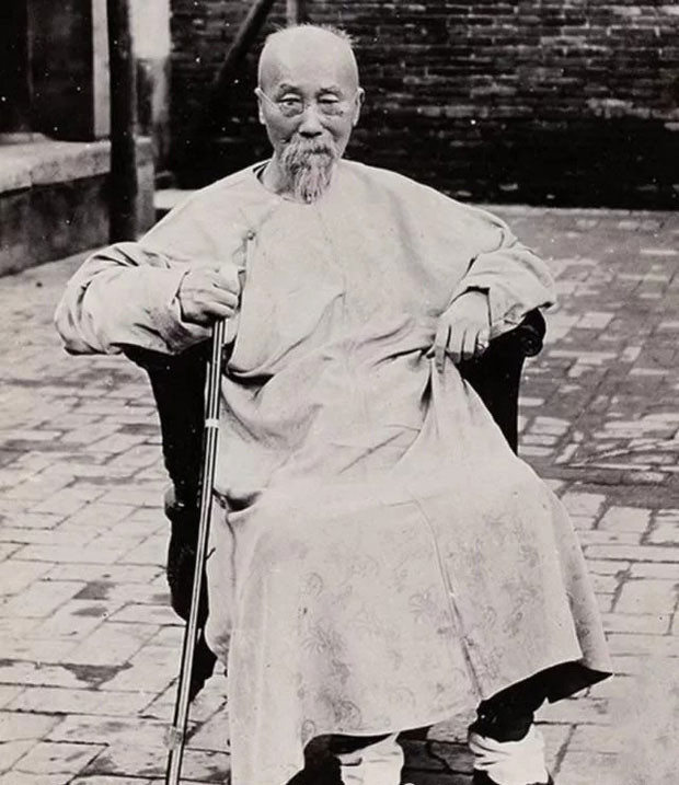 Gia toc dai than trieu Thanh Ly Hong Chuong: Hau the giau su-Hinh-8