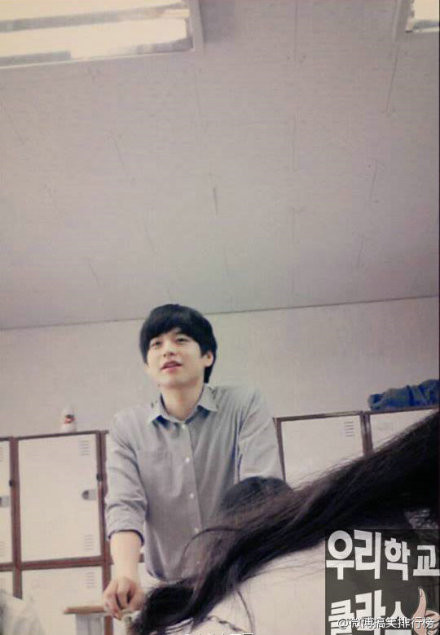 Thầy Jung Il Chae được ví như bản sao Lee Min Ho vì khuôn mặt quá đẹp trai. Thậm chí nhiều người nhận xét, thầy Jung Il Chae không nên làm giáo viên, vì các em nữ sinh sẽ không thể tập trung học được bởi mải ngắm thầy.