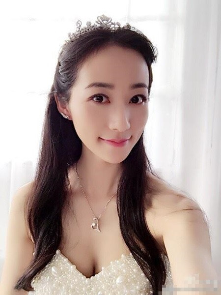 Nhung lan bi fan cuong truy duoi den phat so cua sao Cbiz-Hinh-5