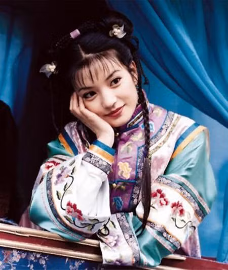 Nhung lan bi fan cuong truy duoi den phat so cua sao Cbiz-Hinh-4