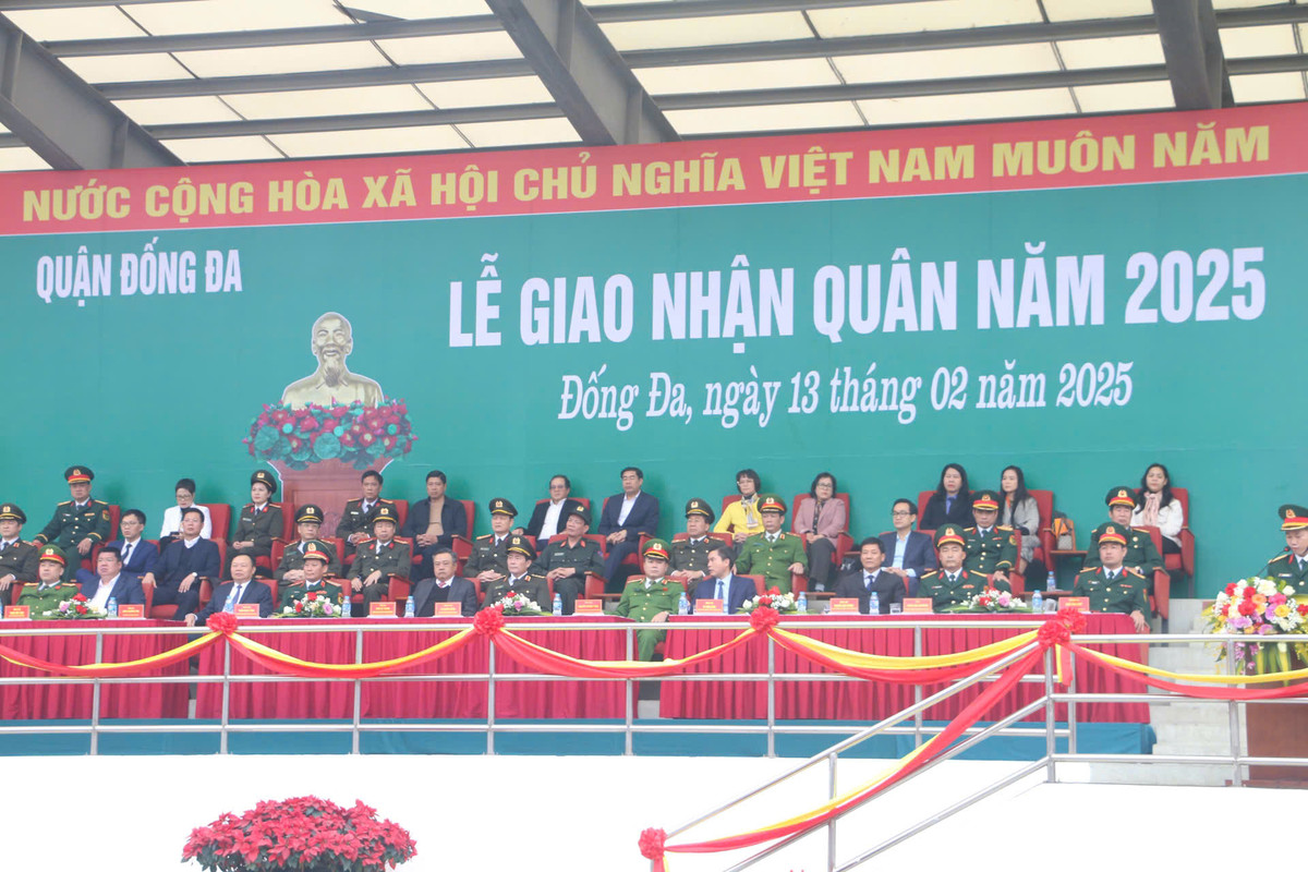 Lễ giao nhận quân năm 2025 quận Đống Đa.