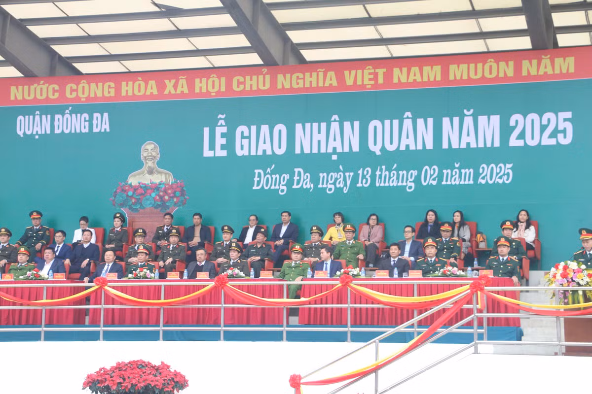 Lễ giao nhận quân năm 2025 quận Đống Đa.