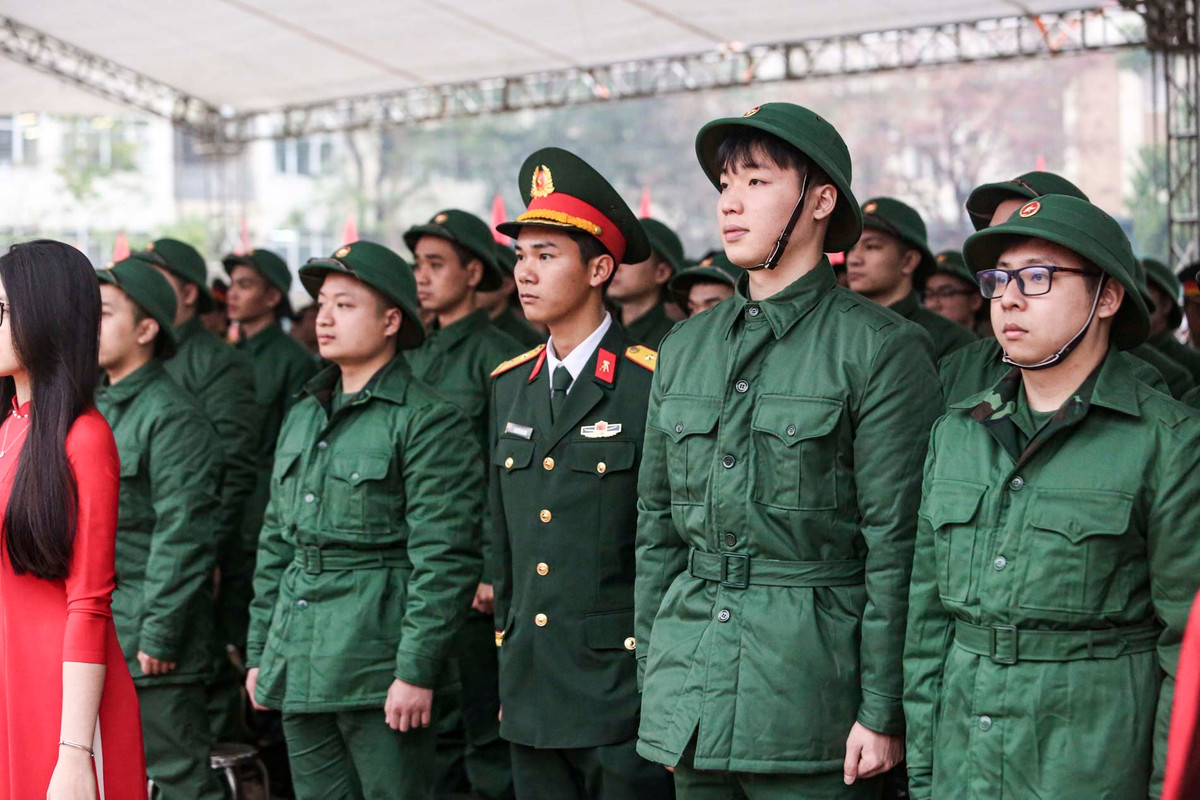 Hình ảnh tại buổi lễ giao nhận quân thuộc quận Cầu giấy, TP Hà Nội.