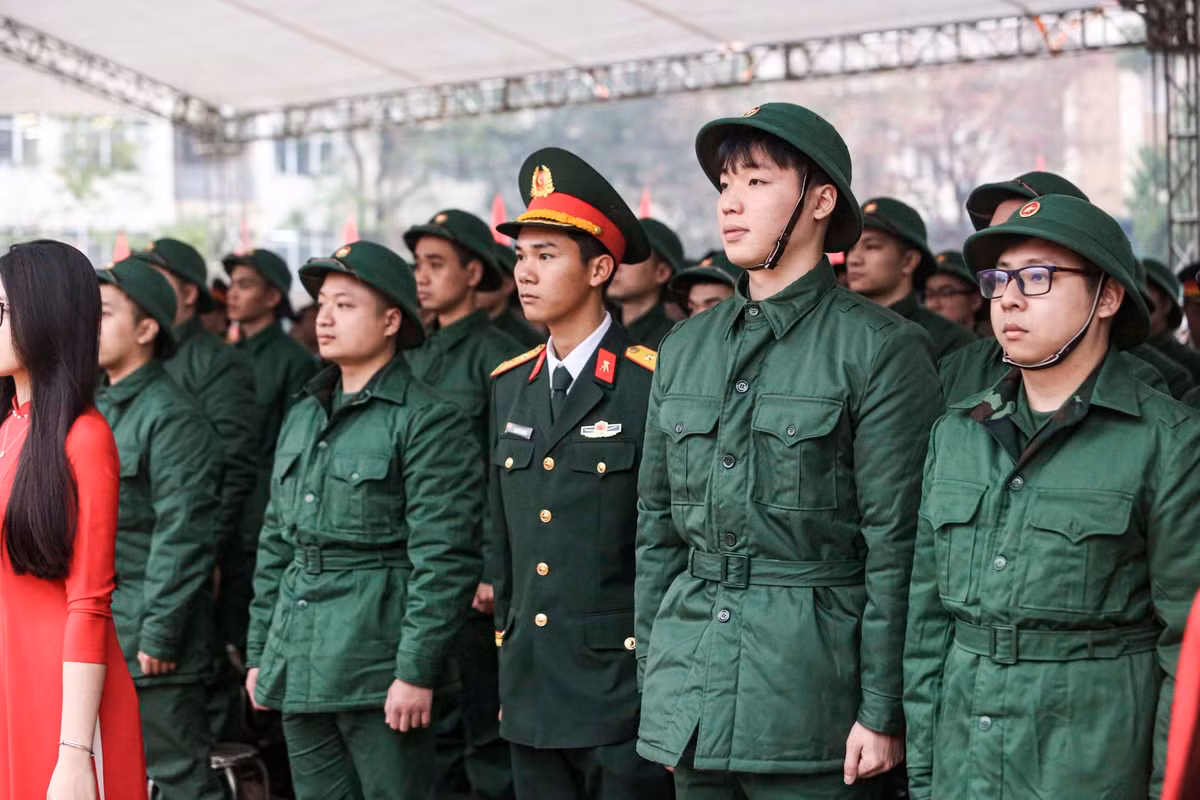 Hình ảnh tại buổi lễ giao nhận quân thuộc quận Cầu giấy, TP Hà Nội.