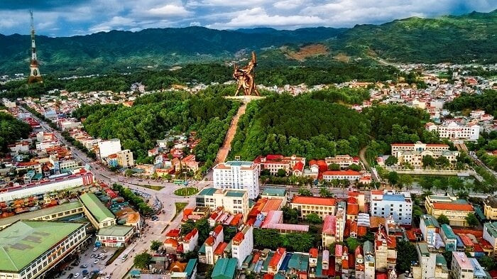 Theo hồ sơ vụ án, ngày 26/3/2013, cơ quan chức năng tỉnh Quảng Trị nhận được tin báo về một vụ bắt cóc táo tợn xảy ra tại khu vực biên giới giáp Lào. Theo thông tin ban đầu, trước đó nhóm 7 người cùng trú tại huyện Quảng Trạch (Quảng Bình) vào khu vực rừng giáp ranh giữa Quảng Bình và Quảng Trị để tìm trầm. (Ảnh minh họa, nguồn internet)