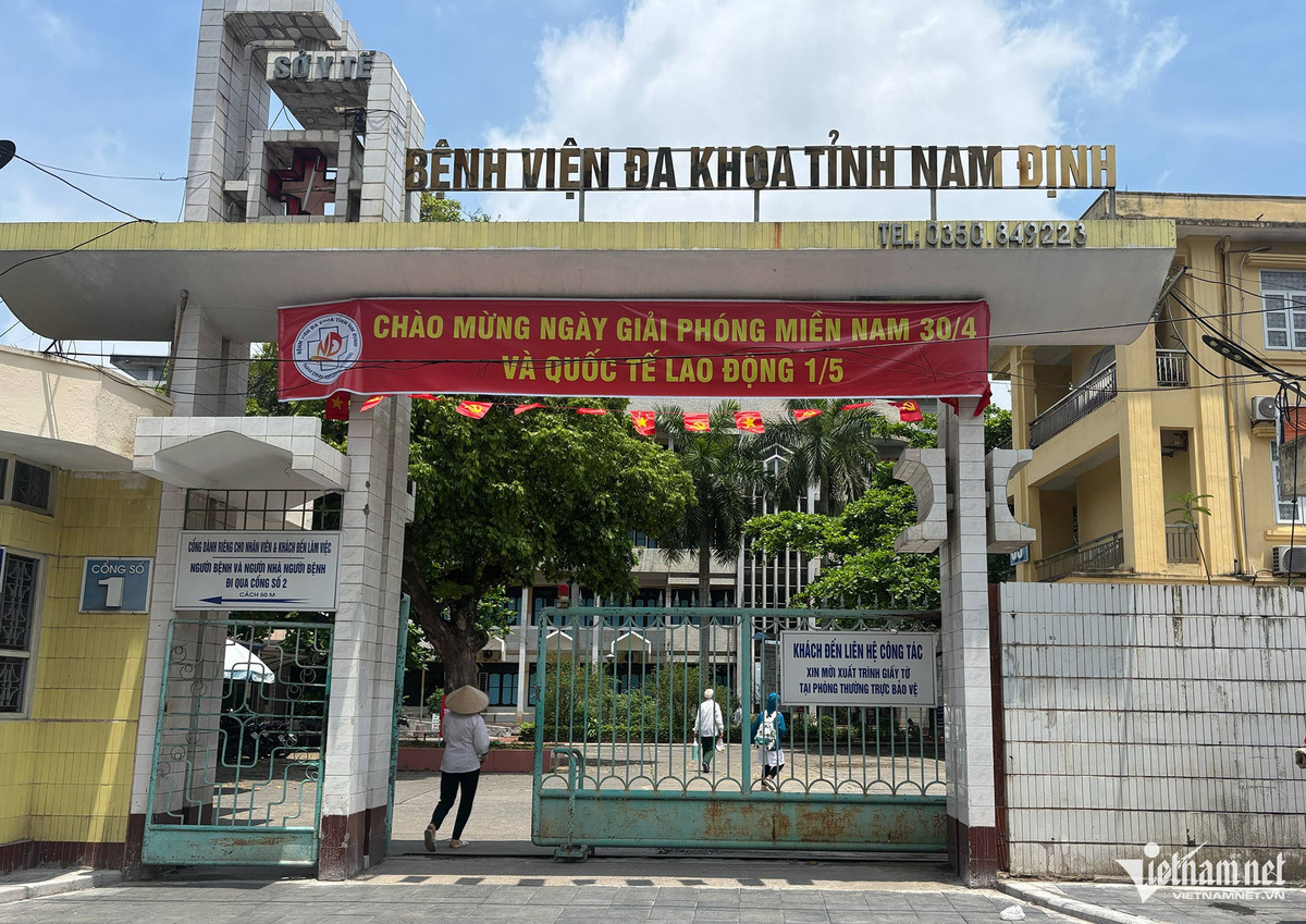 Đình chỉ 5 bác sĩ, điều dưỡng vụ "nộp đủ tiền mới cấp cứu" Dinh chi 5 bac si, dieu duong vu