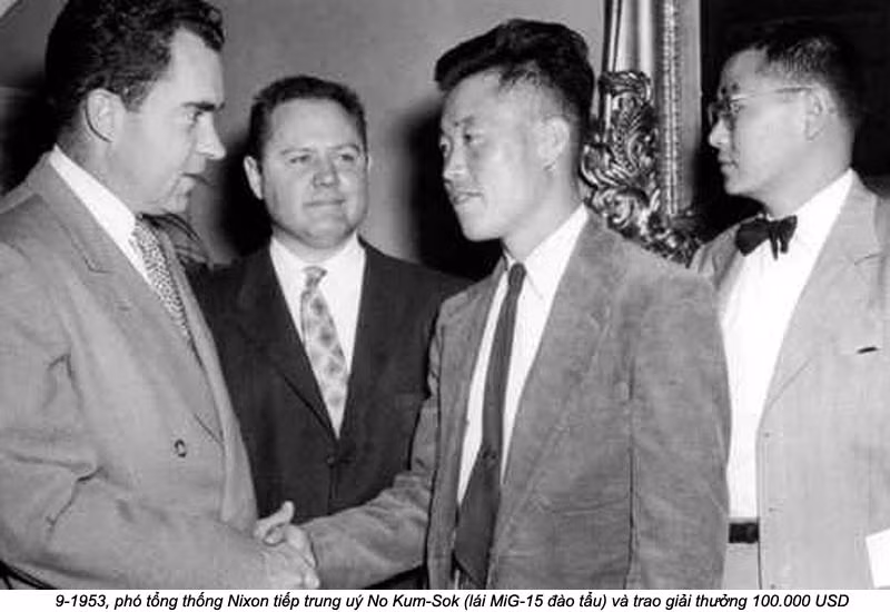 Phía Mỹ nhiều lần muốn trao trả chiếc MiG-15 cho Triều Tiên sau khi đã... nghiên cứu chán chê. Tuy nhiên nỗ lực này lại dường như bị bế tắc, kết quả là Mỹ mang chiếc MiG-15 này vào bảo tàng trưng bày còn Triều Tiên thì gần như "không có phát ngôn chính thức nào". Nguồn ảnh: Flikr.