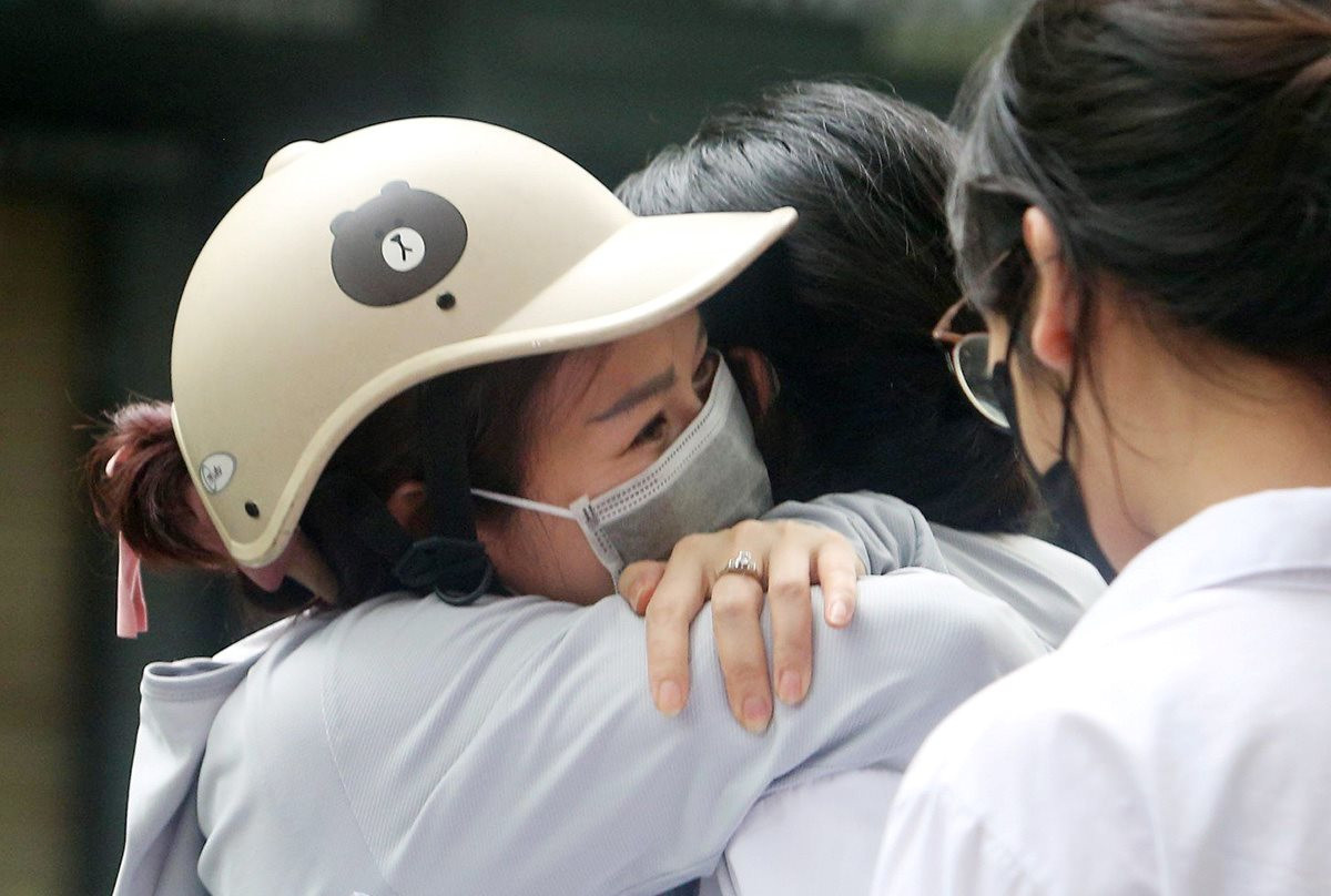 Thi vao lop 10 tai Ha Noi: Thi sinh kho lay diem cao mon Tieng Anh-Hinh-5