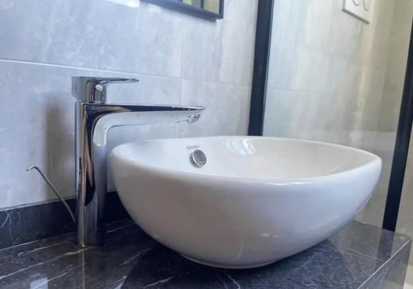 Dù nghèo đến đâu cũng đừng tiết kiệm 3 loại vật liệu xây dựng này - Hình 3 Du ngheo den dau cung dung tiet kiem 3 loai vat lieu xay dung nay-Hinh-3