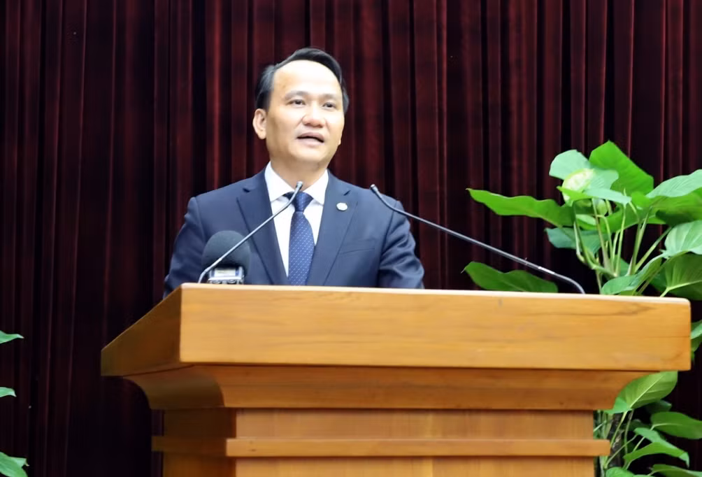 Ông Nguyễn Đình Vĩnh, Ủy viên Ban thường vụ Thành ủy, Trưởng Ban Tổ chức Thành ủy giữ chức Phó Bí thư Thành ủy Đà Nẵng nhiệm kỳ 2020-2025.