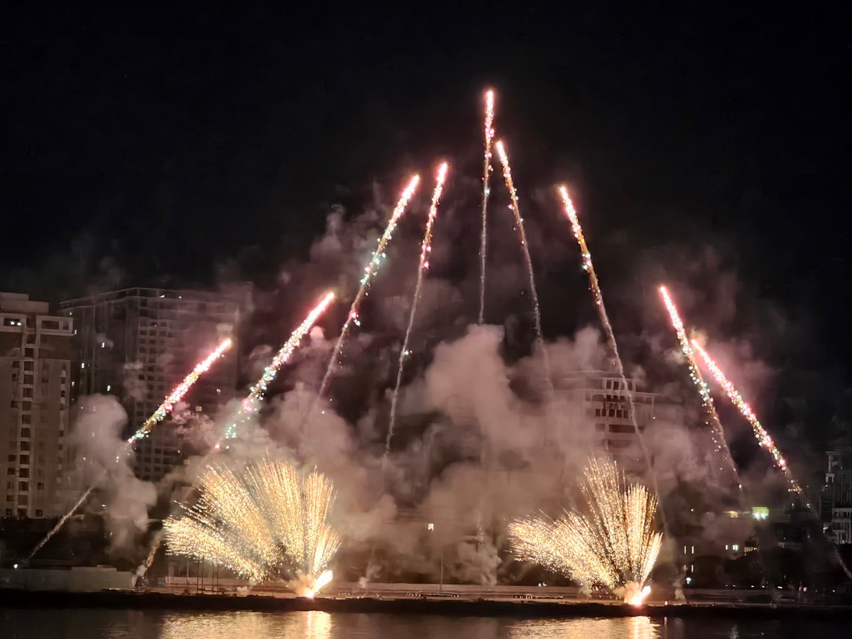 Đội Pháo hoa Quốc tế Đà Nẵng tự hào 12 năm liền đại diện cho Việt Nam tham gia DIFF.