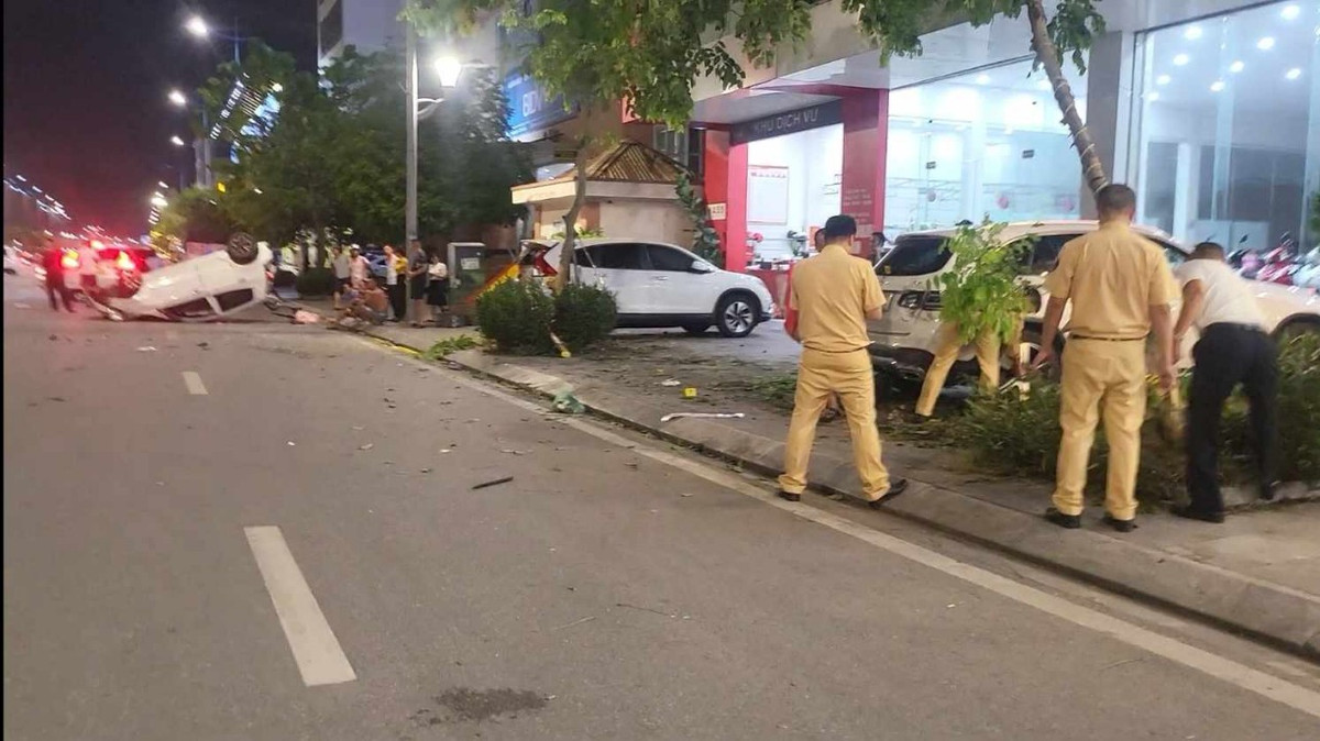 Nguyên nhân vụ tai nạn đang được điều tra, làm rõ.