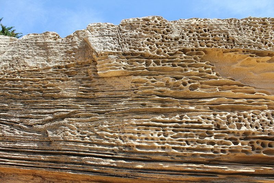 Các vách đá sa thạch tạo nên một thiên đường cho các nhiếp ảnh gia. Ảnh: Amusingplanet