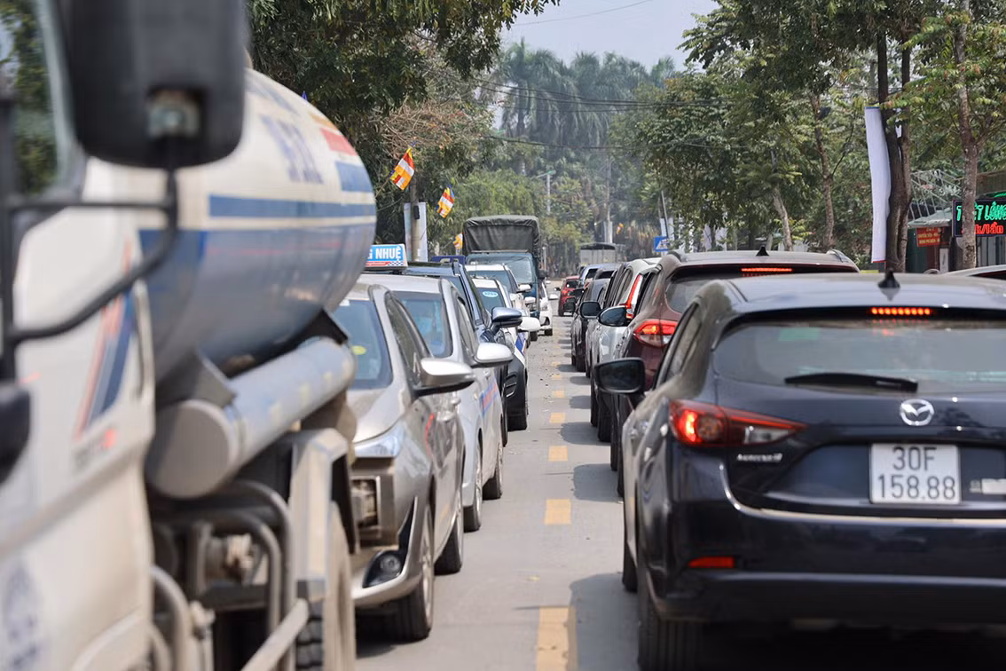 Để thoát khỏi dòng xe cũng là điều hết sức khó khăn.