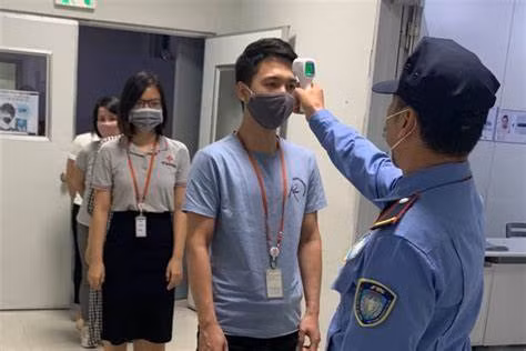  Đề xuất hỗ trợ 3 tháng tiền thuê nhà cho công nhân: Bộ Lao động - Thương binh và Xã hội vừa có tờ trình Thủ tướng Chính phủ ban hành quyết định quy định về việc thực hiện chính sách hỗ trợ tiền thuê nhà cho người lao động (NLĐ).